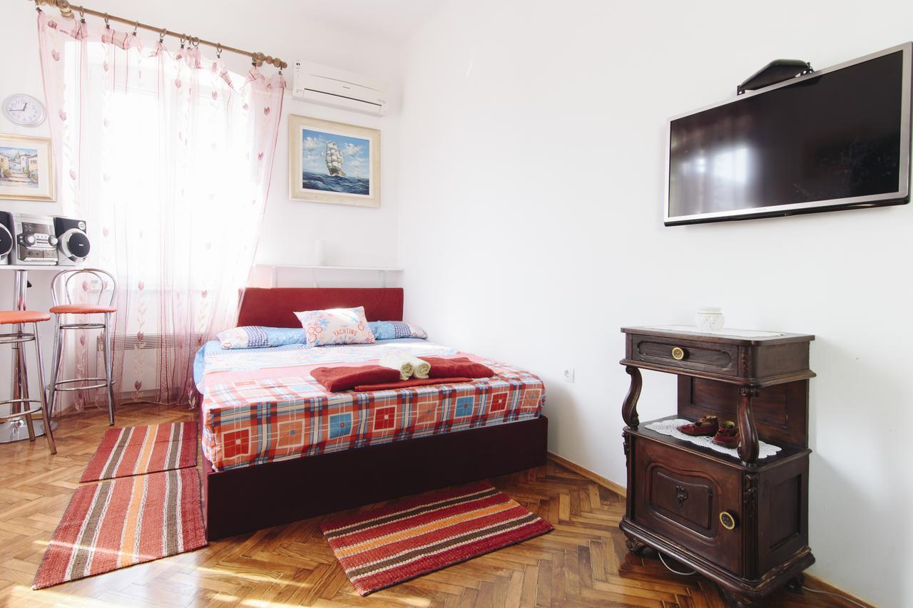 Old Town Paradise Apartment *